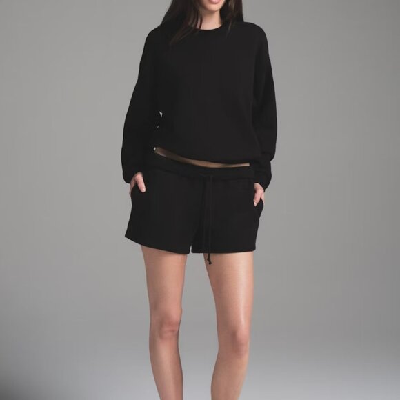 NWT SKIMS Cotton Fleece Classic Crewneck Sweatshirt - Onyx - Medium - Picture 9 of 9